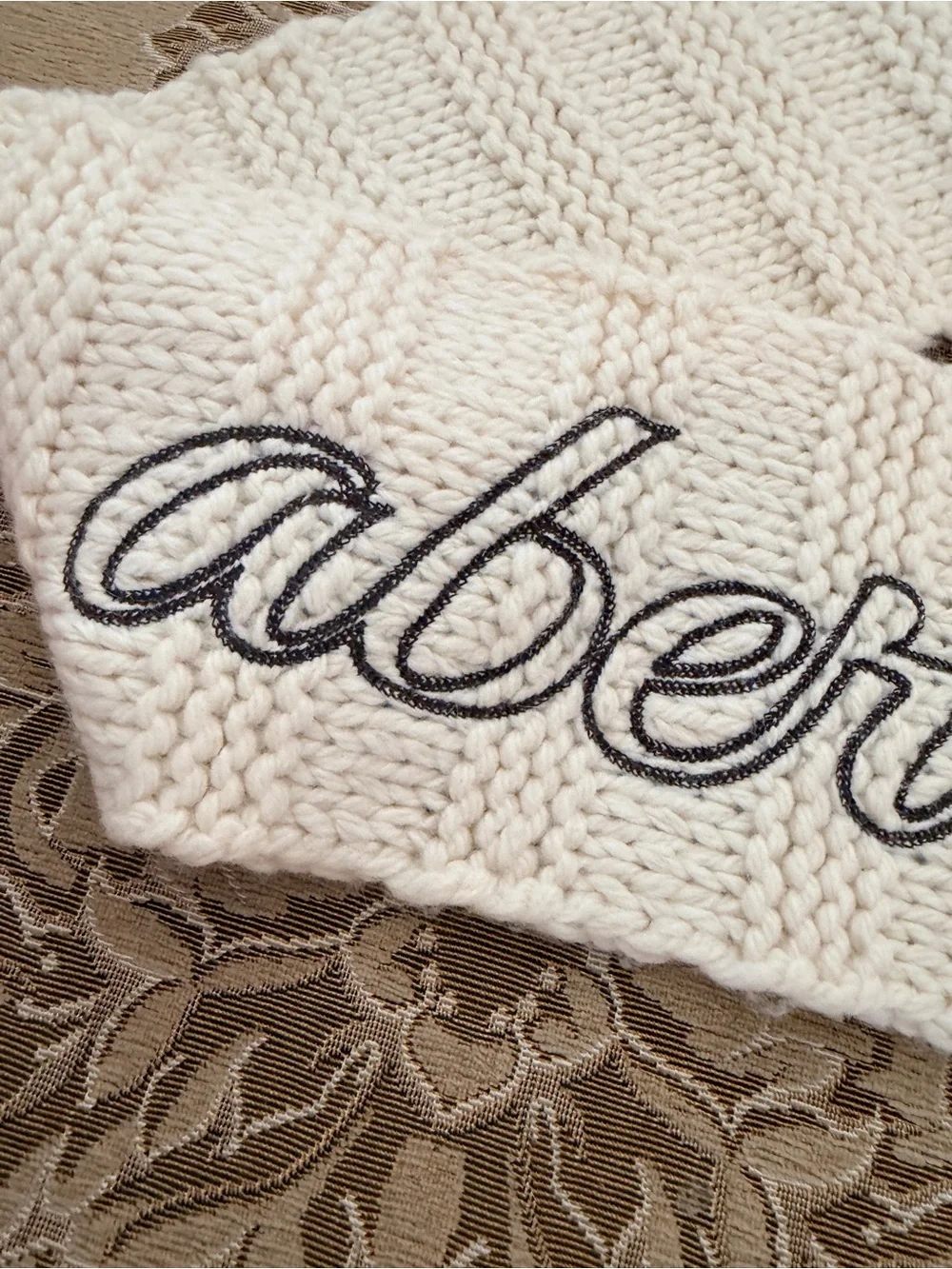 NWT Abercrombie & Fitch Cream Knit Scarf with Fringe